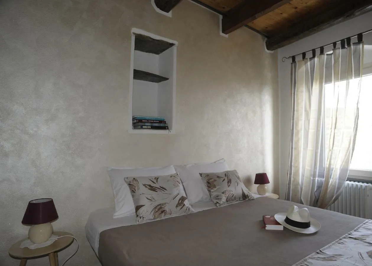 *** ベッド・アンド・ブレックファスト B&B La Casa Del Caco イタリア