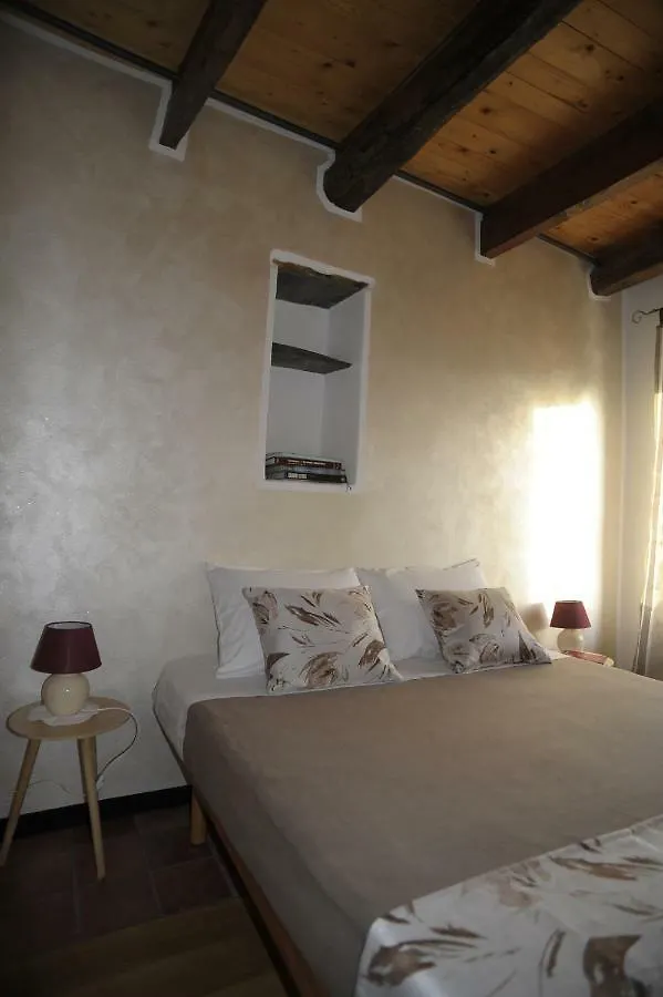 B&B La Casa Del Caco ベッド・アンド・ブレックファスト